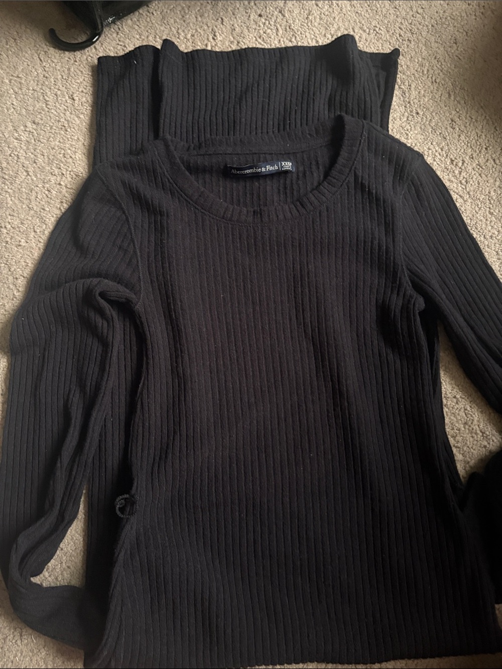 Abercrombie & Fitch Black Ribbed Crew Neck Sweater